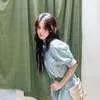 Nama dan Warna Fandom Para Artis China Paling Populer saat Ini, Zhao Lusi si Paling Ungu