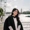 Namira Adjani Wisuda S-2 di UCL London, Dihadiri Suami dan Alya Rohali