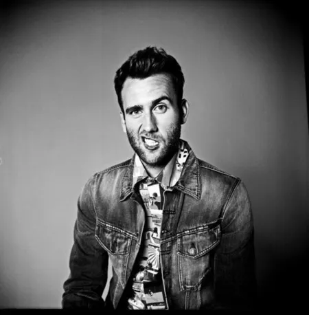 Neville Longbottom Dulu Kini Dari Bocah Culun Hingga Model Hot Kapanlagi Com