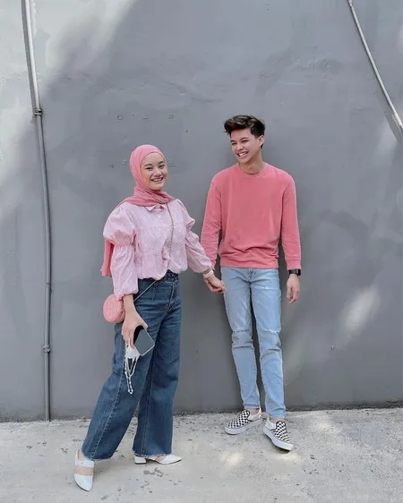 Ngaku Sering Kasih 'Jatah' Setiap Hari, Intip Potret Dinda Hauw dan Rey Mbayang yang Makin Mesra