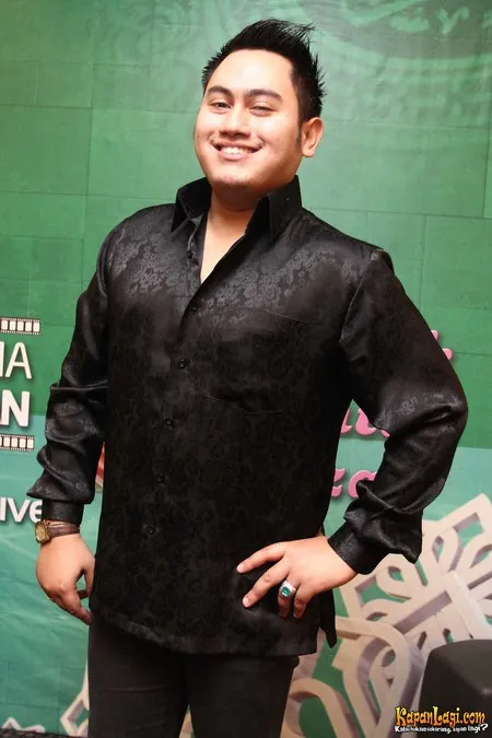 Nassar Bicara Soal Sinetron Kisah Cintanya Gejolak Asmara Nassar Kapanlagi Com Sejak jumpa dia di suatu pesta apa yang ku rasa, hatiku berbunga lama ku mendamba gejolak asmara kini ku merasa padamu hai dara. kapanlagi com