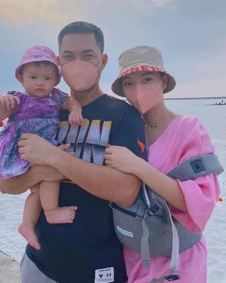 Obati Rindu ke Bali, Intip 7 Potret Zaskia Gotik dan Sirajuddin Liburan Bareng Sang Anak - Arsila Jadi Sorotan Netizen