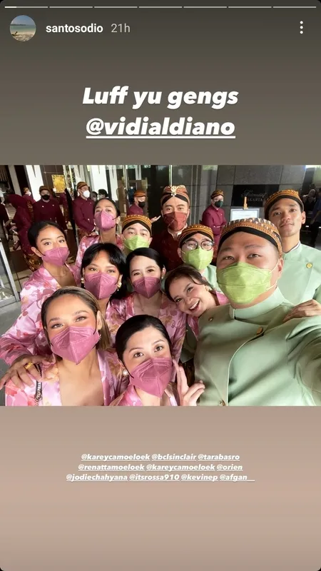 Pakai Kebaya Bak Kembang Desa, Intip 10 Potret Selebritis Jadi Bridesmaid di Acara Lamaran Vidi Aldiano dan Sheila Dara Aisha - Ada Bunga Citra Lestari Hingga Chef Renatta