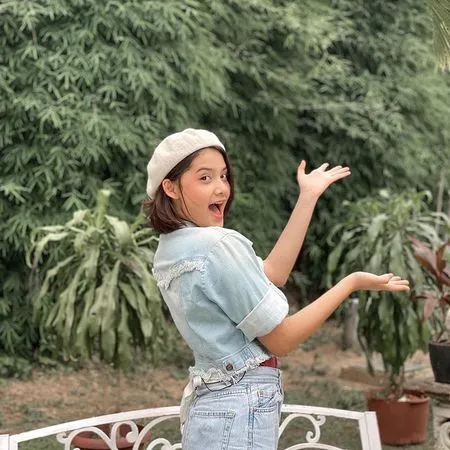 Pakai Topi Baret, Ini Deretan Foto Callista Arum Bintang 'BUKU HARIAN SEORANG ISTRI' Tebarkan Pesona Manis dan Imut!