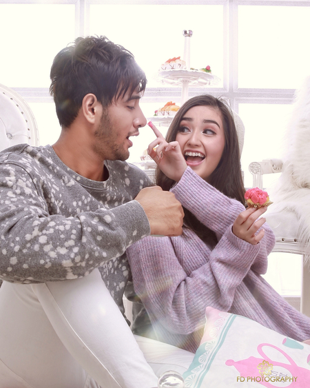 Pasca Rehab Narkoba Ini Photoshoot Mesra Ammar Zoni Dengan Ranty Kapanlagi Com