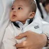 Pembaptisan Baby Raphael Anak Sandra Dewi, Syahdu Penuh Bahagia