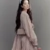 Pemotretan Terbaru Kim Tae Ri Bareng Bunga-Bunga, Tunjukkan Pesona Kelembutan Sang Aktris