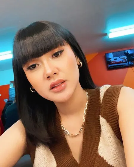 Penampilan Berubah dan Semakin Cantik, 8 Selebriti Ini Justru Digosipkan Lakukan Operasi Plastik - Ada Cita Citata Hingga Tina Toon