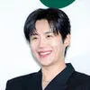 Penampilan Perdana Kim Seon Ho Usai Kontroversi Pajak, Full Senyum