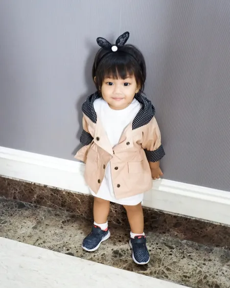 Potret Alesha Milena Chalik Anak Semata Wayang Raya Kohandi, Sudah Cantik dan Stylish Dari Kecil