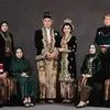 Potret Annisa Trihapsari, Sultan Djorghi, & Adjie Pangestu di Pernikahan Rafi