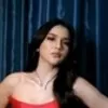 7 Potret Cantik Davina Karamoy di Gala Premier Film KANG SOLAH FROM KANG MAK x NENEK GAYUNG, Merah Menyala
