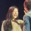 Potret Cantik Kim Ji Won Jadi Tamu Kejutan di Fanmeeting Song Joong Ki