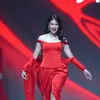 Potret Dian Sastro Melangkah di JFW 2025, Cantik Merah Membara