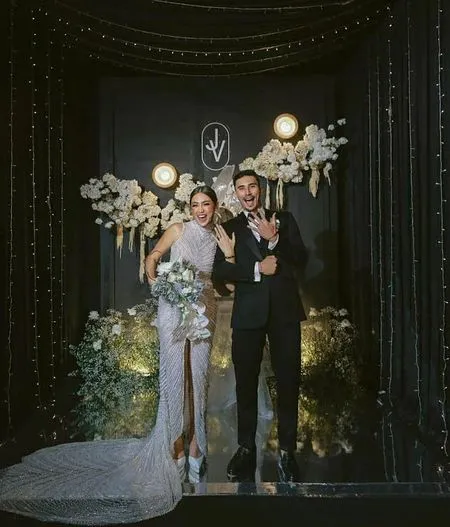 Potret Gagah Vincent Verhaag di Acara Pernikahan dengan Jessica Iskandar, Pancarkan Pesona Suami Idaman Pakai Setelan Jas