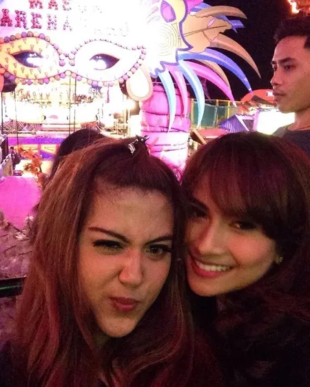 Potret Kedekatan Chynthia Lendy dan Vanessa Angel, Sepupu Rasa Saudara Kandung - Ungkap Fakta Soal Doddy Sudrajat