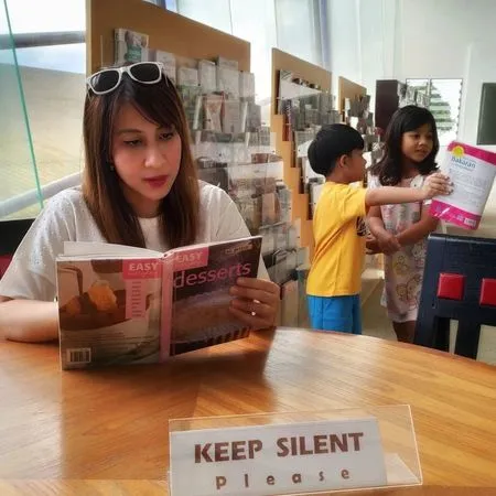 Potret Liburan Bahagia Nia AFI dan Anak-Anak, Adit Nggak Pernah Ikut Foto Bareng