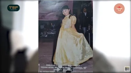 Potret Masa Kecil Zaskia dan Shireen Sungkar, Selalu Kompak Meski Punya Sifat Jauh Berbeda - Pernah Hidup Susah Bantu Sang Bunda Jualan dan Jadi Cleaning Service