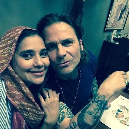 Potret Mesra Ayu Azhari dan Mike Tramp 'White Lion', Berawal Dari Nikah Siri - Langgeng 18 Tahun Bersama
