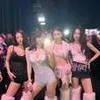 7 Potret Penampilan TWICE di Victoria's Secret Fashion Show 2025, Bawakan This is For dan Strategy Versi OT4