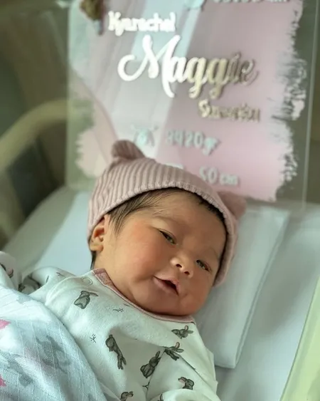 Potret Prita Aunalal Asisten Nia Ramadhani Lahirkan Bayi Cantik, Nikah Maret 2021 - Anaknya Cute Banget
