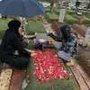 Potret Richa Novisha Ziarah ke Makam Gary Iskak, Ajak Anak - Ungkap Kerinduan