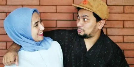 Potret Tompi yang Getol Berbisnis Kecantikan Bareng Sang Istri, Diklaim Berbahan Aman