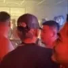 Potret Yoo Ah In 'Keciduk' di Bar Gay Shanghai, Dipuji Ramah