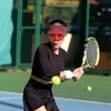 Potret Yuni Shara Main Tenis, Pinggang Langsing Kaki Ramping Disebut Seperti Anak SMP