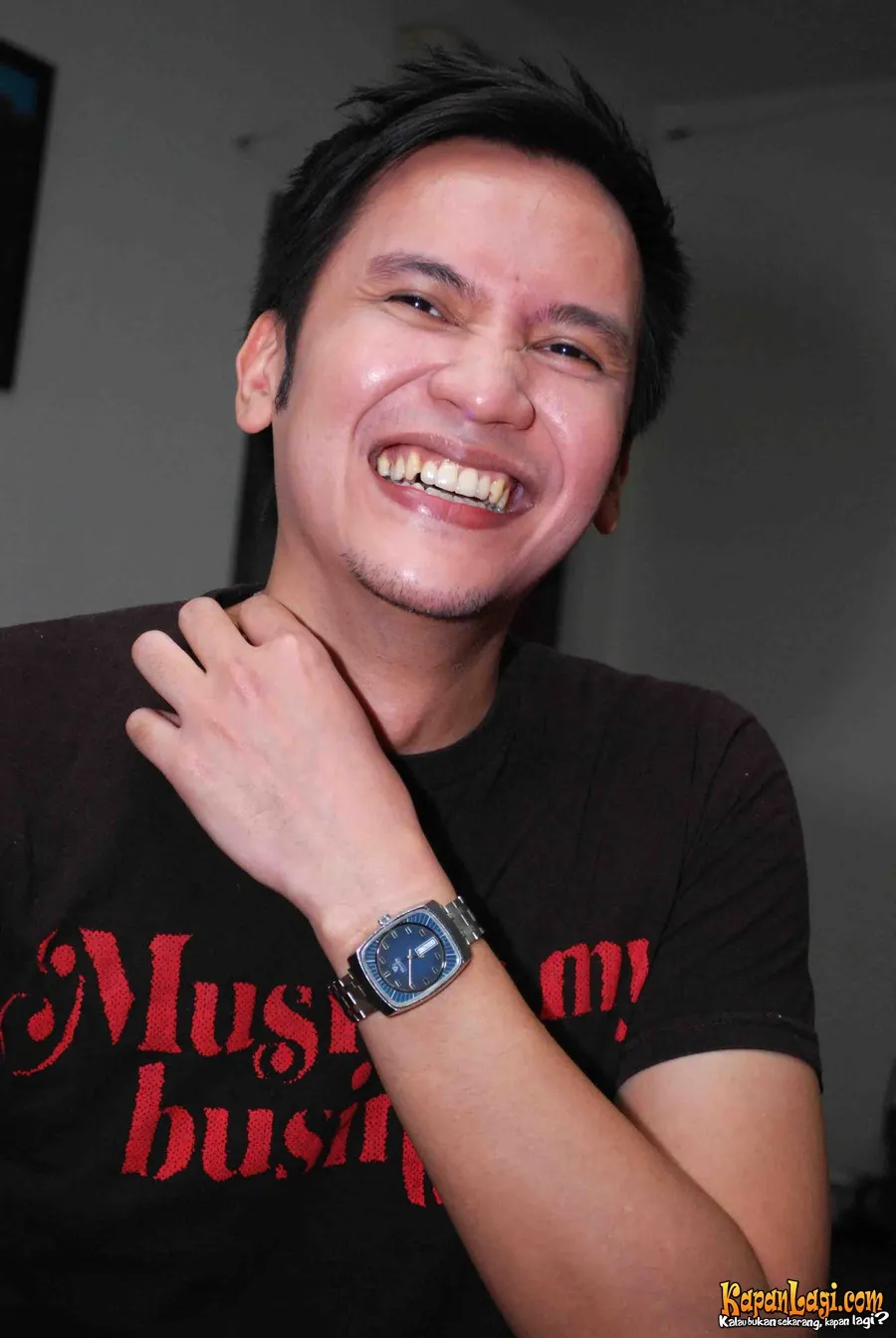 Randy Bragi Tekuni Bisnis Distro - KapanLagi.com