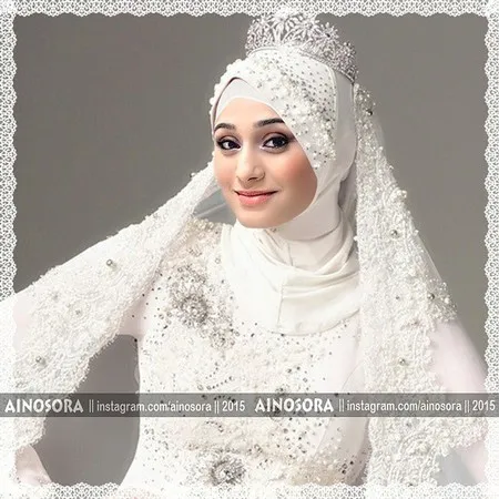 Saat Artis Bollywood Berhijab Cantik Teduh Bikin Hati Tenteram Kapanlagi Com