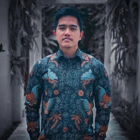 Sederet Foto Kaesang Pangarep dan Perempuan Cantik yang Dikabarkan Pacar Baru , Bukan Nadya