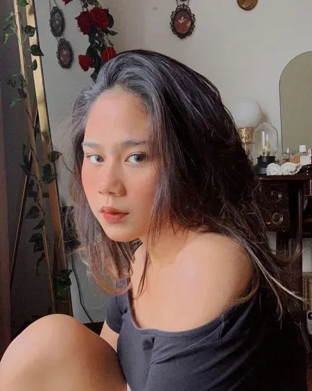 Sederet Potret Nadin Amizah, Penyanyi yang Viral Gara-gara Komentarnya di Podcast Deddy Corbuzier