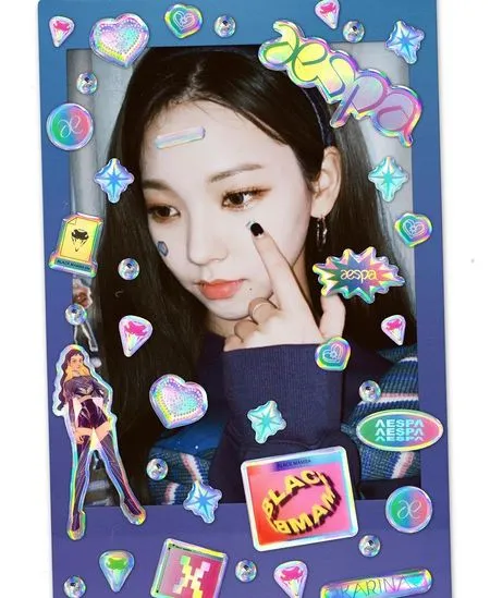 Sederet Tips Foto Ala Karina aespa Si Ratu Selfie, Bikin Jepretan Kamu Jadi Lebih Cakep - Sekelas Idol K-Pop