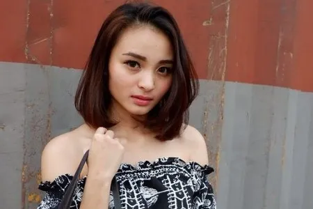 Sempat Sebut Dedy Susanto Predator Seks, Revina VT Minta Maaf - Sebut Jatuh Miskin Karena Bayar Ganti Rugi Ratusan Juta