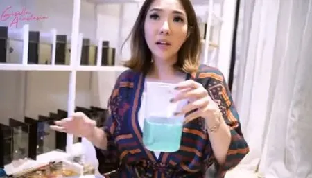 Seperti Kamu, 6 Selebriti Ini Juga Pelihara Ikan Cupang, Ada yang Punya 50 Ekor!