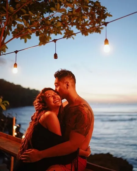 Siti Badriah Umumkan Kehamilan, Ini Potret Krisjiana yang Kini Jadi Calon Hot Daddy - Pamer Body Kekar dan Tatto di Badan