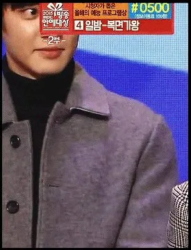 Tak Selalu Menguntungkan, Ini 8 Penderitaan Punya Tubuh Tinggi Menjulang yang Ditunjukkan Chanyeol EXO