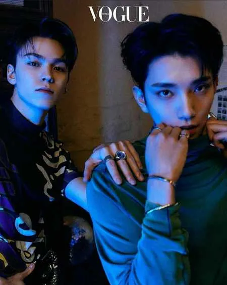 Tampil Menawan dan Memukau Penggemar, Beginilah Potret Vernon dan Joshua SEVENTEEN Pada Pemotretan Bersama Vogue Korea!