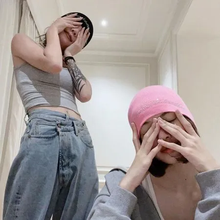 Tampil Swag dan Cantik ,Beginilah Potret dan Style Lisa BLACKPINK Saat Liburan di Nice Prancis