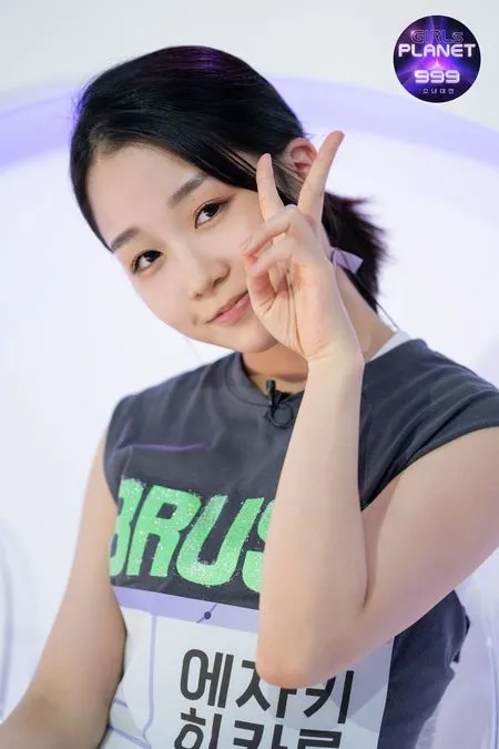 Top 9 'Girls Planet 999' yang Debut dengan Girlgroup Kep1er, Didominasi Trainee dari Korea