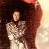 T.O.P. Bagikan Potret Behind The Scenes MV Studio54 Bareng Nana, Visualnya Unik Banget 
