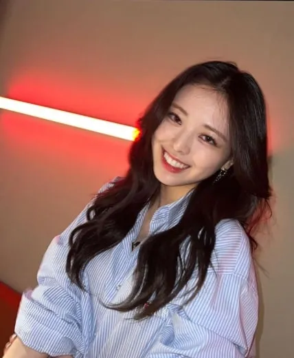 Uri Maknae! 10 Idol K-Pop Gen 4 yang Berposisi Sebagai Maknae di Group Mereka
