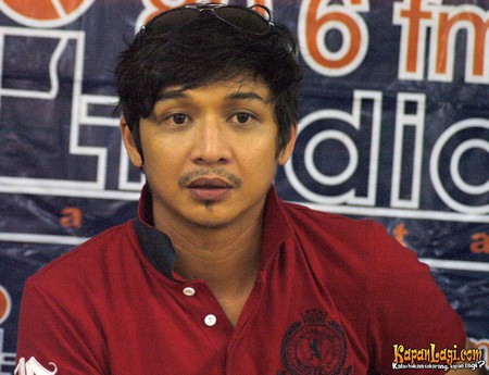Ungu Di I Radio Sarinah Jakarta Pusat Kapanlagi Com
