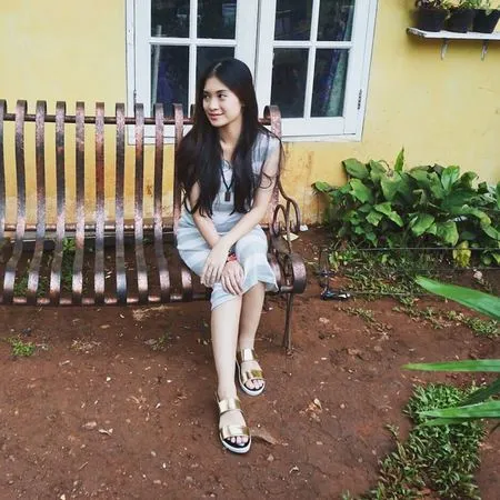 Vinessa Inez Pemeran Sista Di Jodoh Wasiat Bapak Tengah Hamil Kapanlagi Com