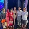 Viral di Thailand, Ini 8 Potret Kemesraan Millen Cyrus dan Kekasih yang Jadi Sorotan Selama Ikuti Kompetisi - Sudah Berbaur dengan Keluarga dan Beri Dukungan