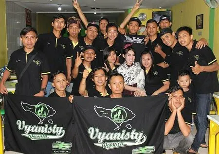 Vyanisty Fans Via Vallen Ungkap Alasan yang Membuatnya Mengagumi Sang Idola, Rupanya Pernah Gagal Beri Kejutan