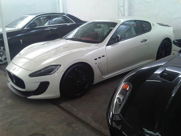 Dijual Mobil Bekas Jakarta Selatan - Maserati GranTurismo 