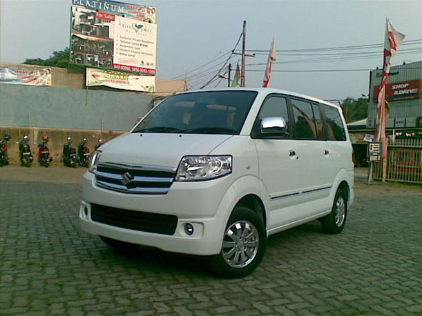 Jual Mobil Suzuki APV GX Arena Bensin 2013 - Denpasar 