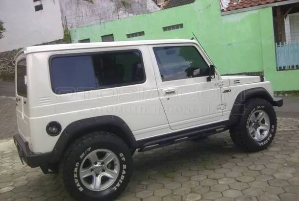 Dijual Mobil Bekas Malang - Suzuki Jimny, 1990